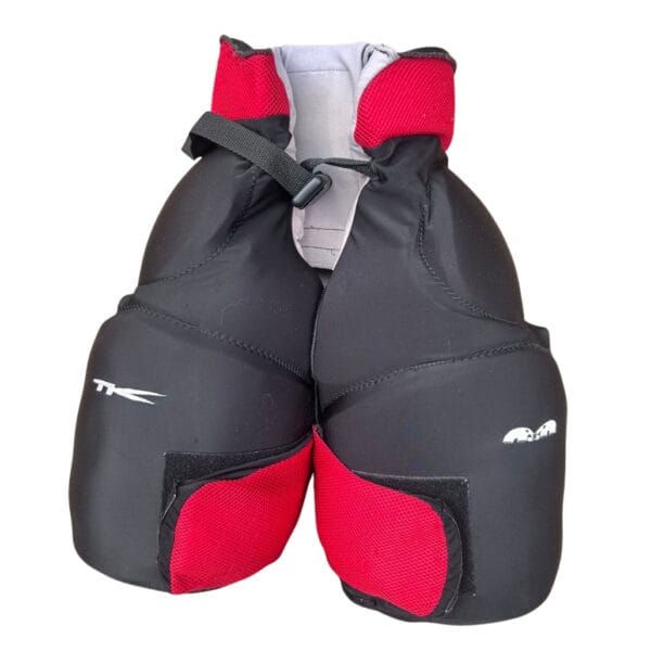 TK Total Two 2.1 Safety Pants M/L hockey goalkeeper pants in black and red