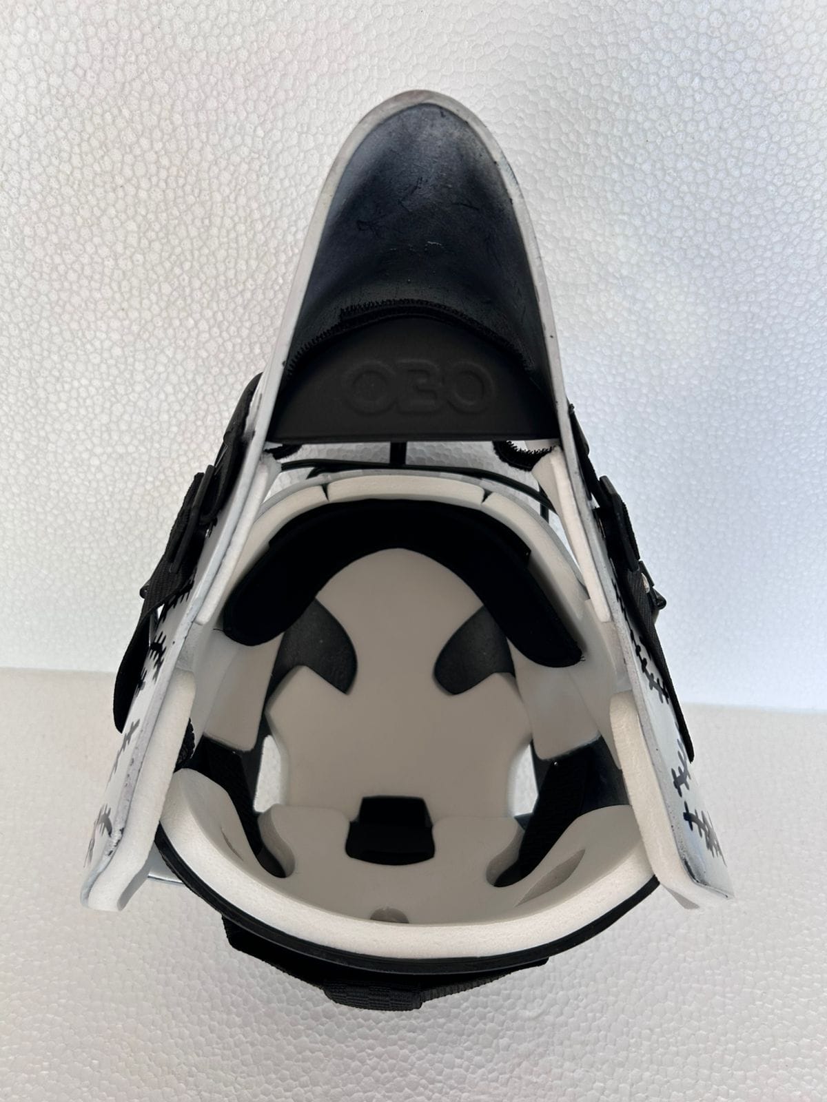 OBO PE Custom Large black and white field hockey goalkeeper helmet with black full-face cage